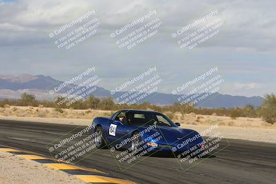 media/Jan-26-2025-SCCA SD (Sun) [[bcf61ed115]]/4-Women Novice/Session 2 (Turn 7 Inside)/